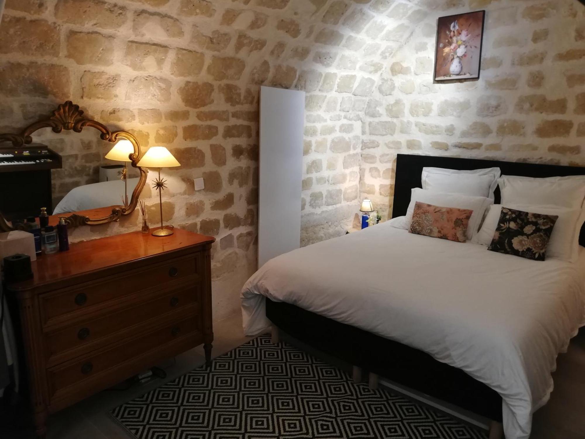 Les Freres Montgolfier - Le Marais - 80 M2 Apartment ปารีส ภายนอก รูปภาพ